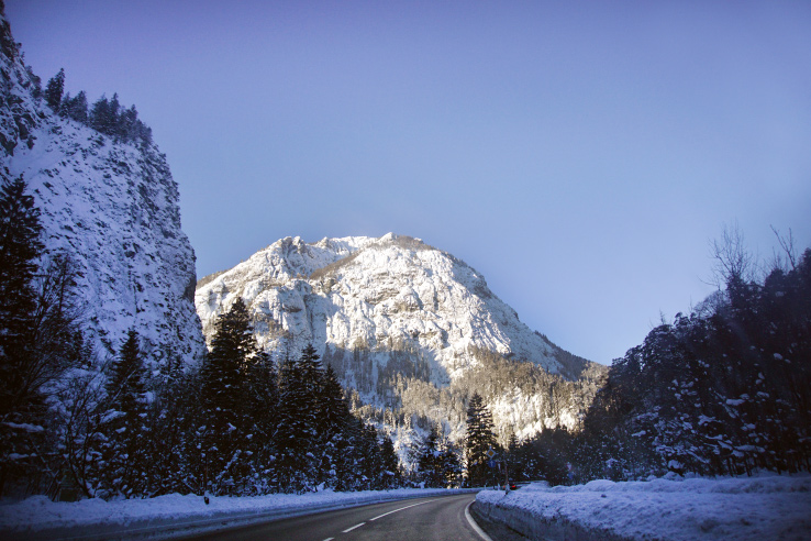 Surviving Europe: Hahnenkamm World Cup Ski Race in Kitzbuhel Austria - Driving to Kitzbuhel
