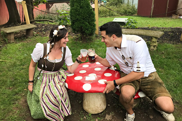 Surviving Europe: Creating New Traditions with Oktoberfest in the USA - Mushroom